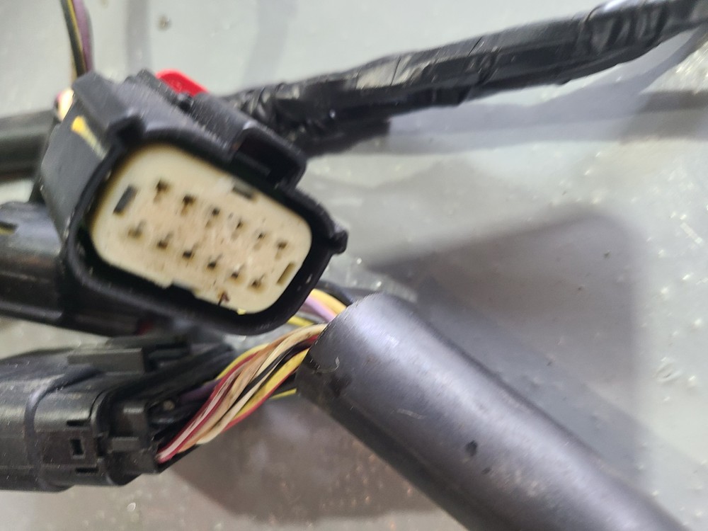 2016-2017 SEADOO IBR SPARK 900 OEM Steering Wiring Harness SWITCH BUTTON UPPER