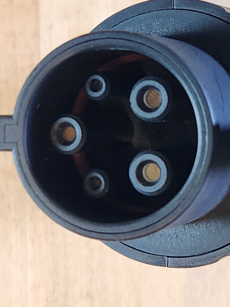 Maxoak Tesla to J1772 ev adapter 48amp 250volt max NEW