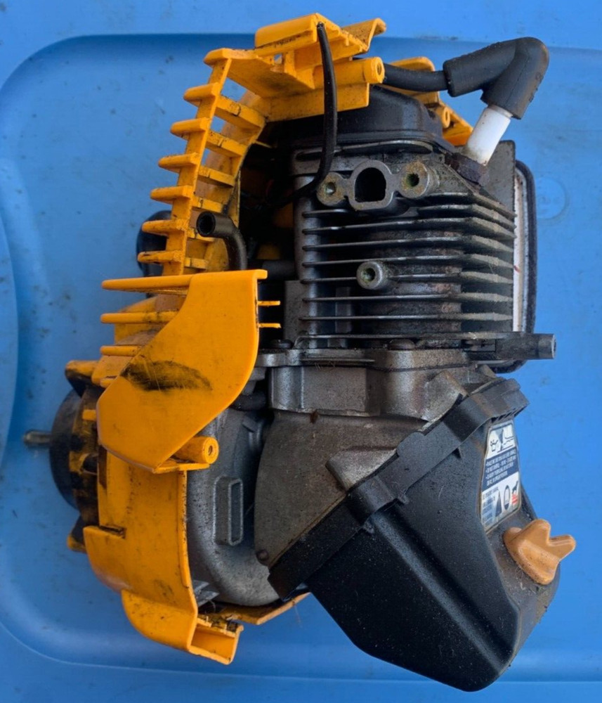 CUB CADET CC 4175 Engine
