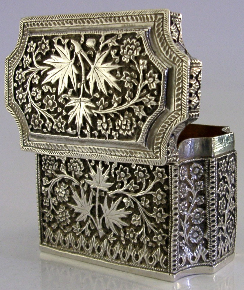 BEAUTIFUL 131g INDIAN SOLID SILVER TEA CADDY BOX c1900 ANTIQUE