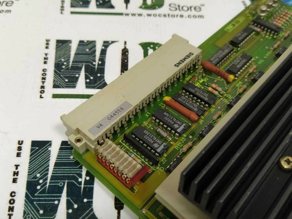 6ES5454-5AA12 SIEMENS OUTPUT BOARD DC DIGITAL.
