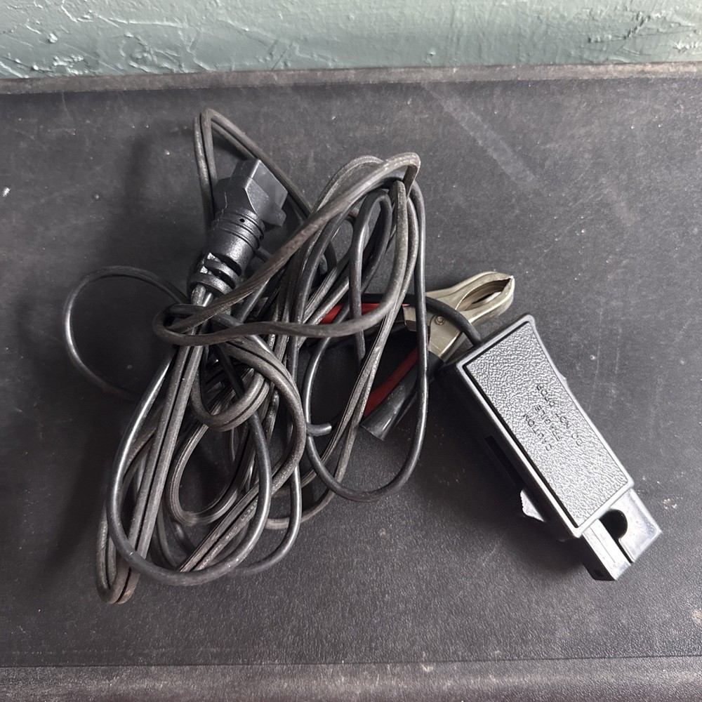 EQUUS 3022 7Function Analyzer With Inductive Pickup. .With Case .