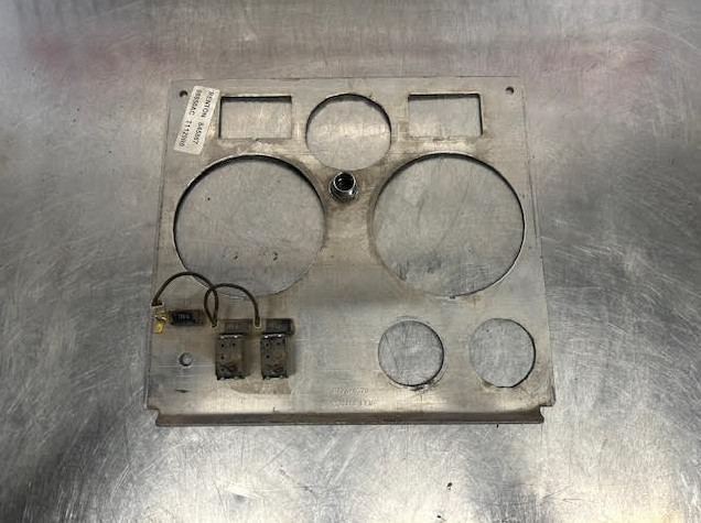 KENWORTH K176-8476 DASH PANEL