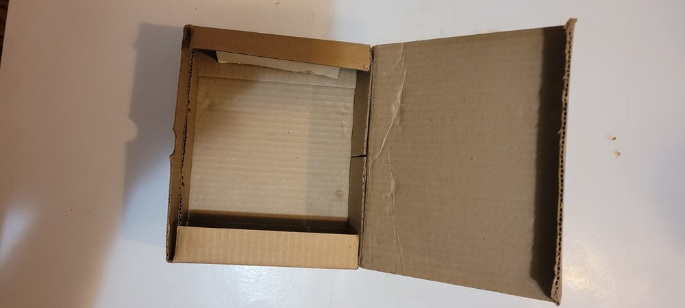 Hitachi Speaker Box Model ES-90H Empty Box