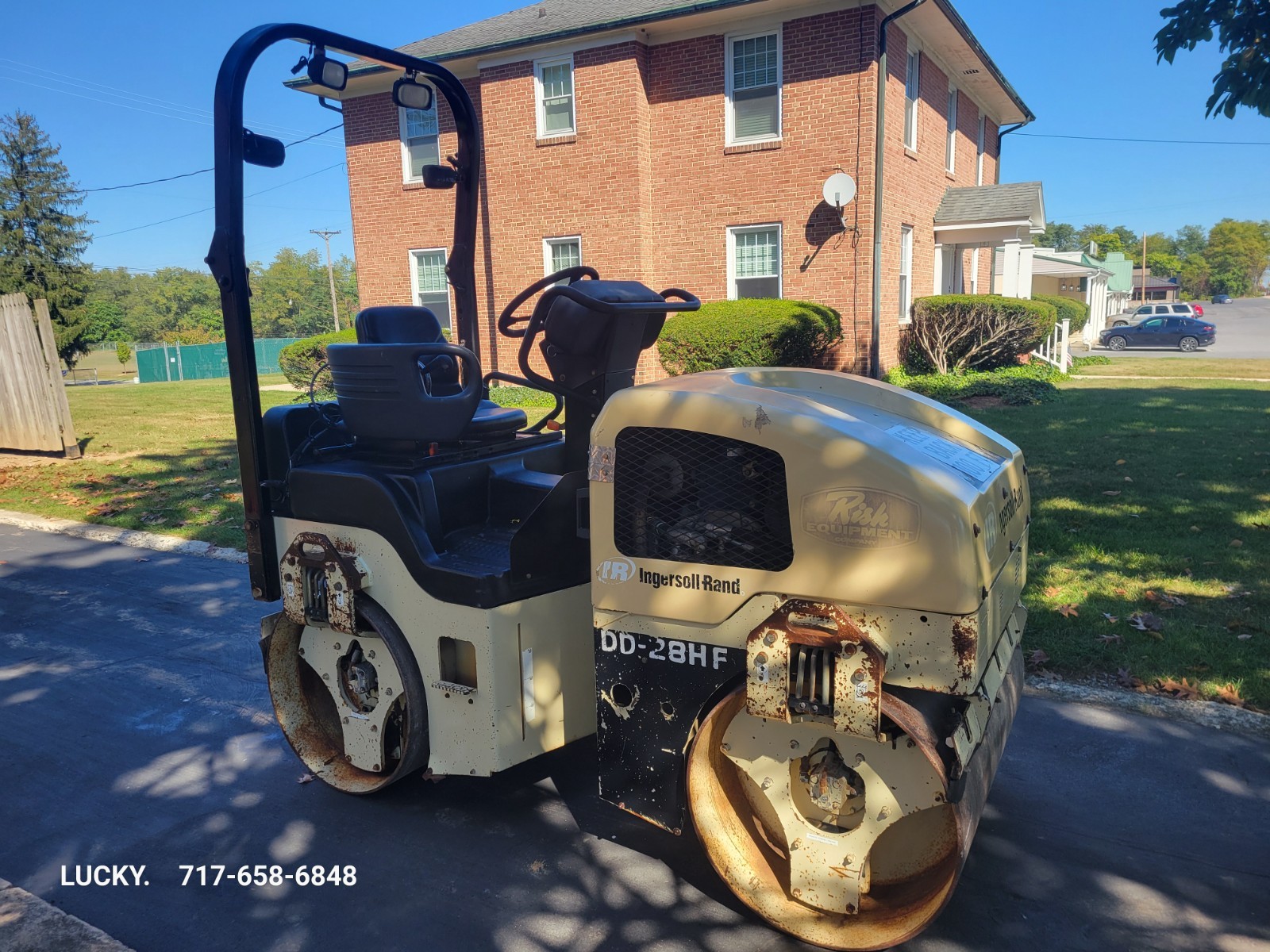 Ingersoll Rand DD28HF Asphalt Drum Roller Compactor Diesel
