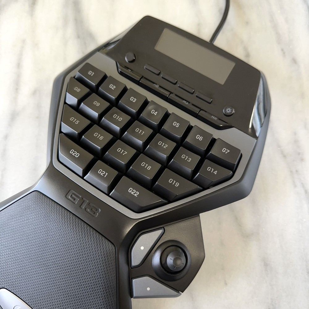 Logitech G13 USB Programmable Gameboard with LCD Display