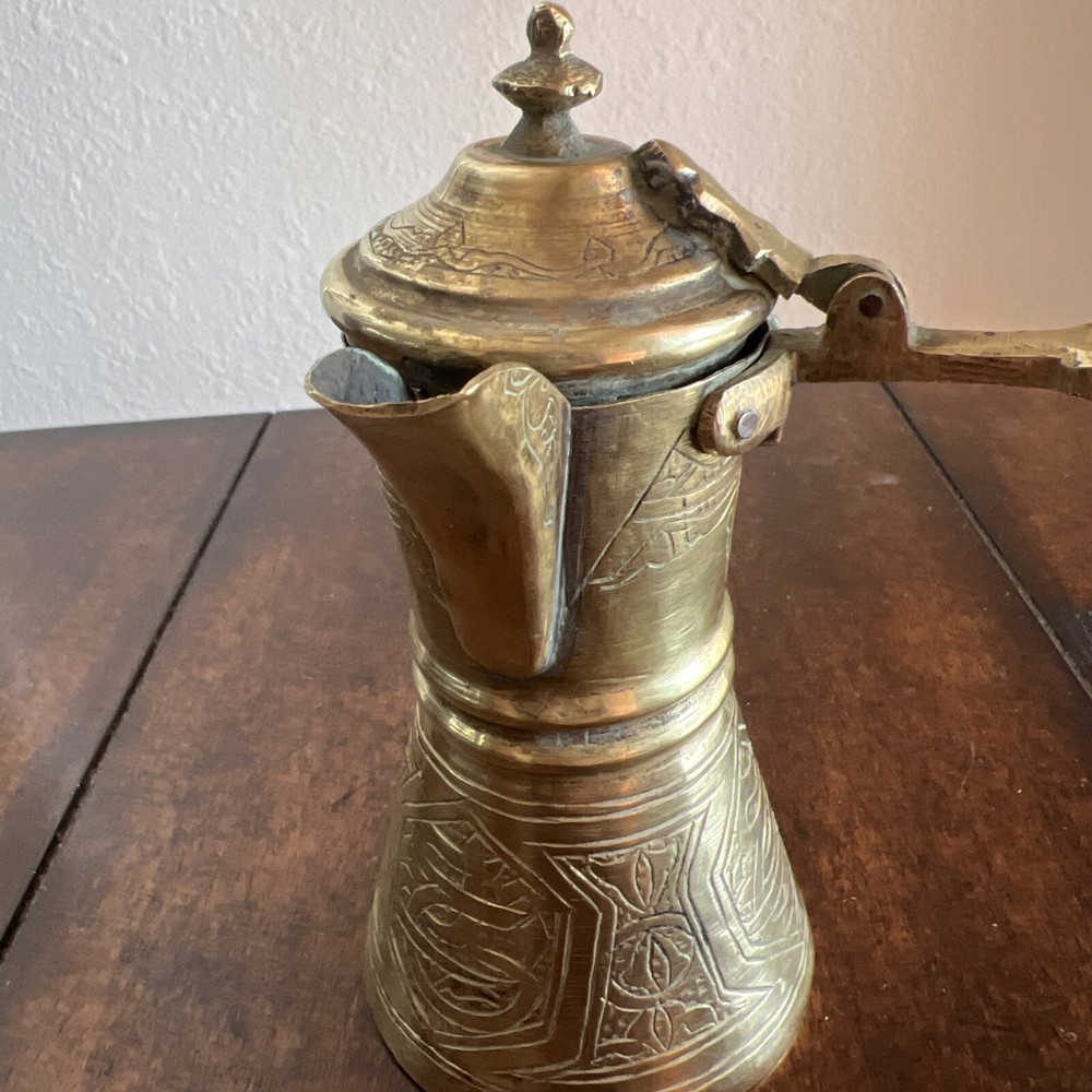 VTG Middle Eastern Coffee Pot Maker With Folding Long Handle 6” Tall