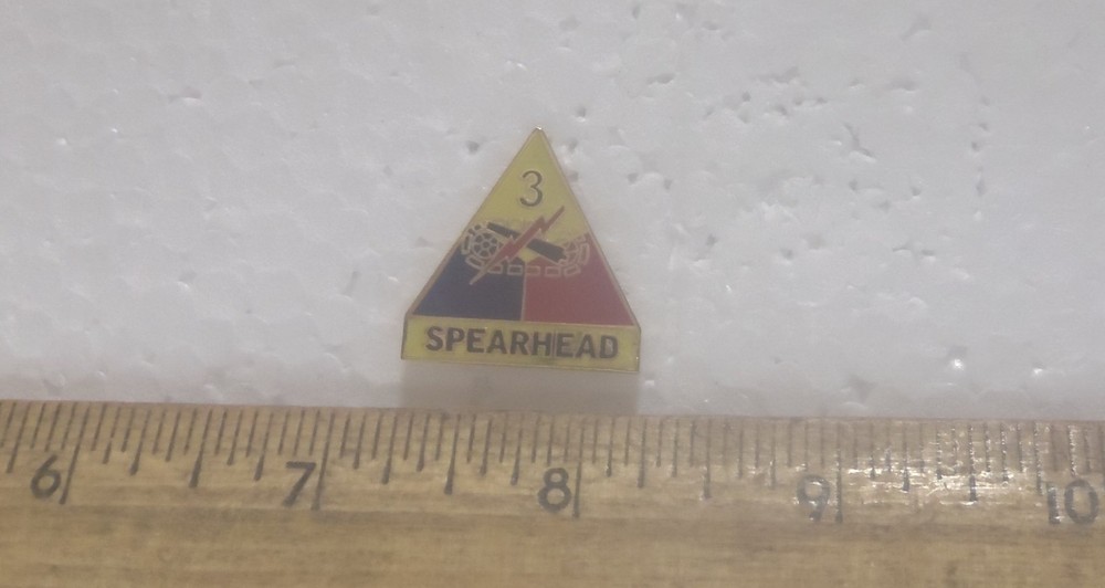 US Army - 3rd Armored Division Pin