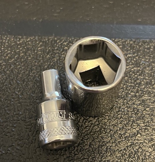 DeWalt 1/4" Shallow Metric Sockets, New