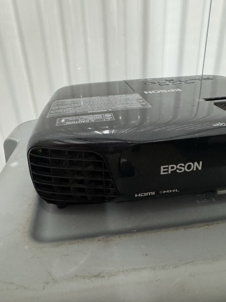 Epson LCD Projector EX7235 H654A Untested SKU:C