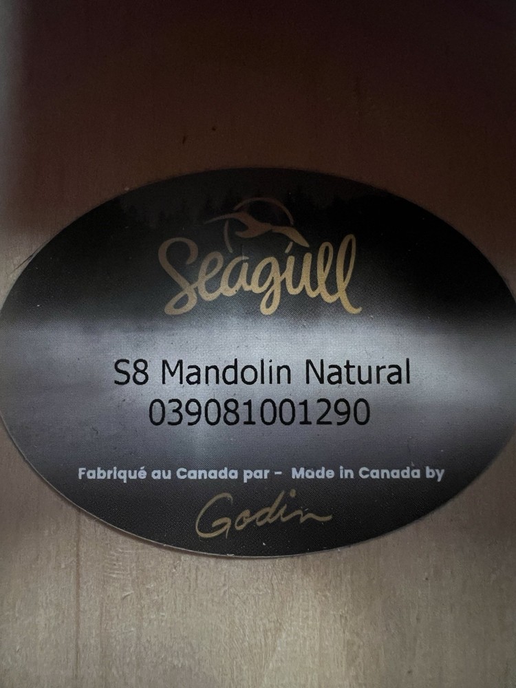 Seagull S8 Natural Wood Mandolin + Soft Shell Case