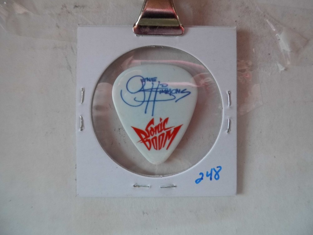 KISS "GENE SIMMONS" CZECH REPUBLIC 2010 GUITAR PICK~READ DESCRIPTION #10~11