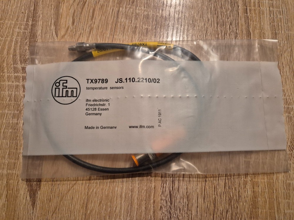 IFM Temperature Sensor Temperature Sensor TX9789 JS.110.2210/02 Electronic New Original Packaging