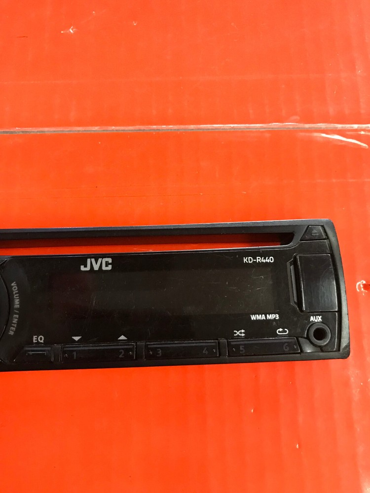 JVC KD-R440 faceplate