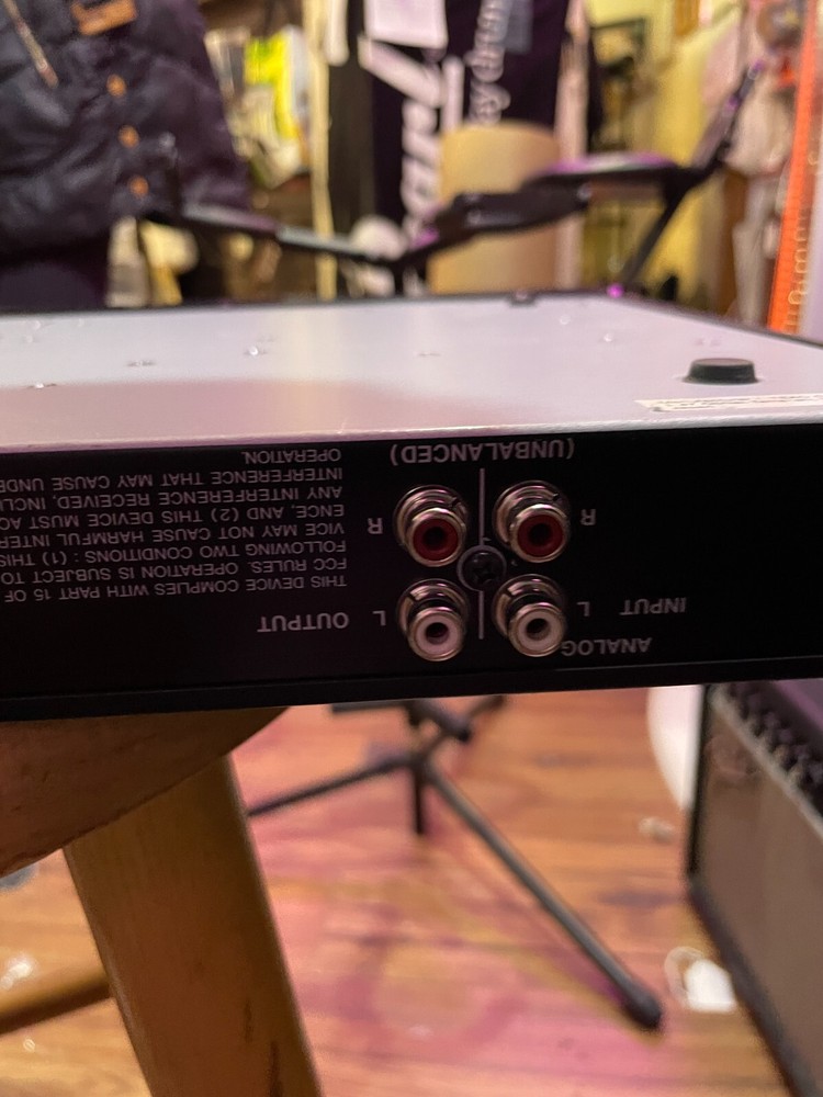 Tascam SS-R100 Recorder