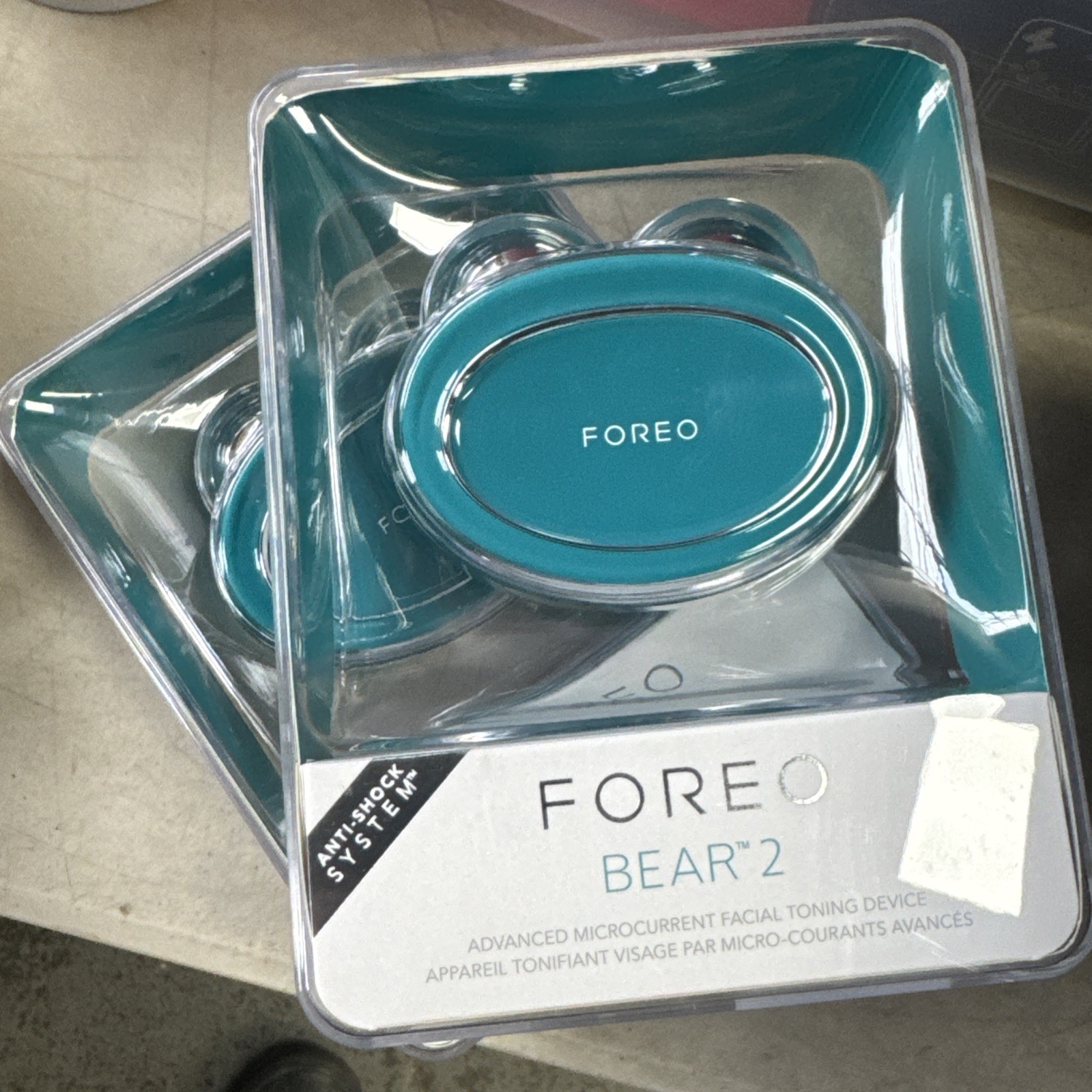 FOREO BEAR 2 Advanced Microcurrent Facial Toning Device - Green