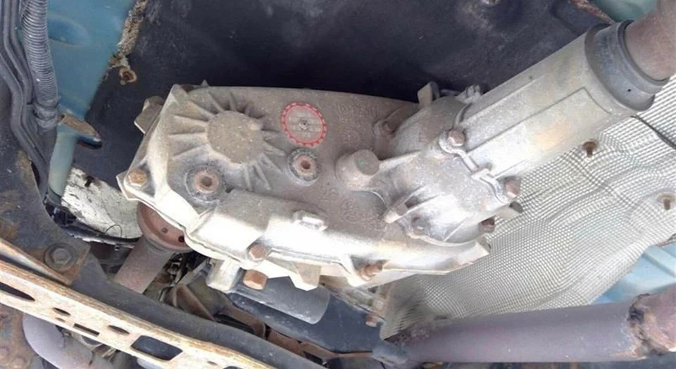 2005-2007 Mitsubishi Raider Transfer Case Model NV233