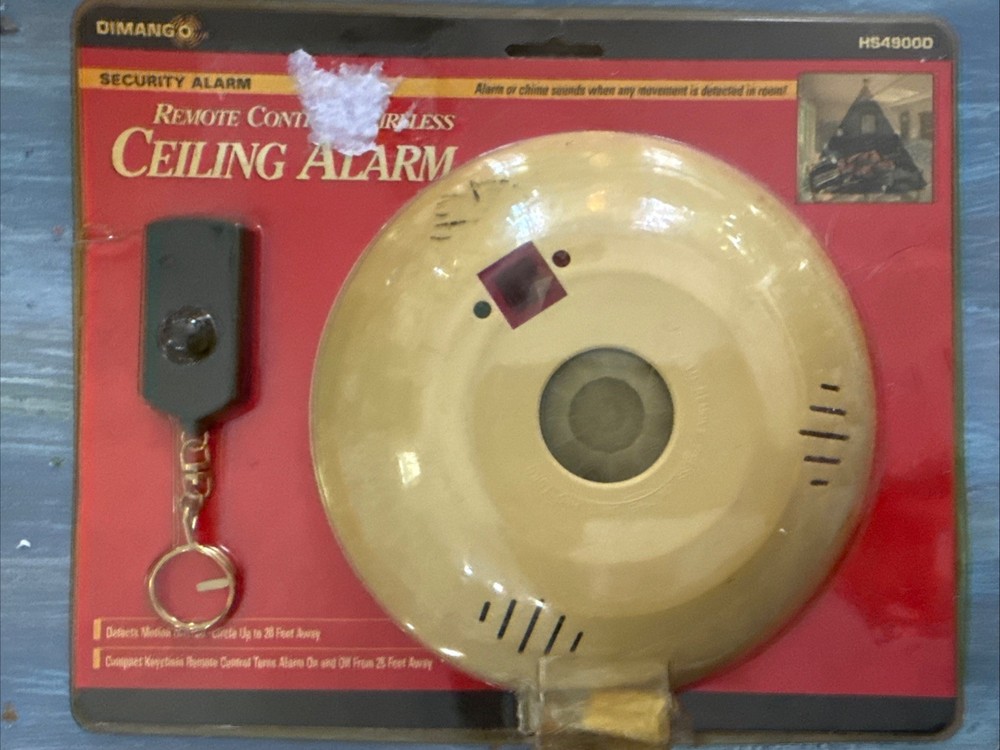 Dimango Motion Sensing Ceiling Alarm With 360 Sensor Remote Control HS4900D