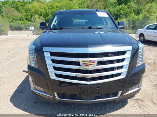 ESCALADE 2019 Air Shutter 1896181