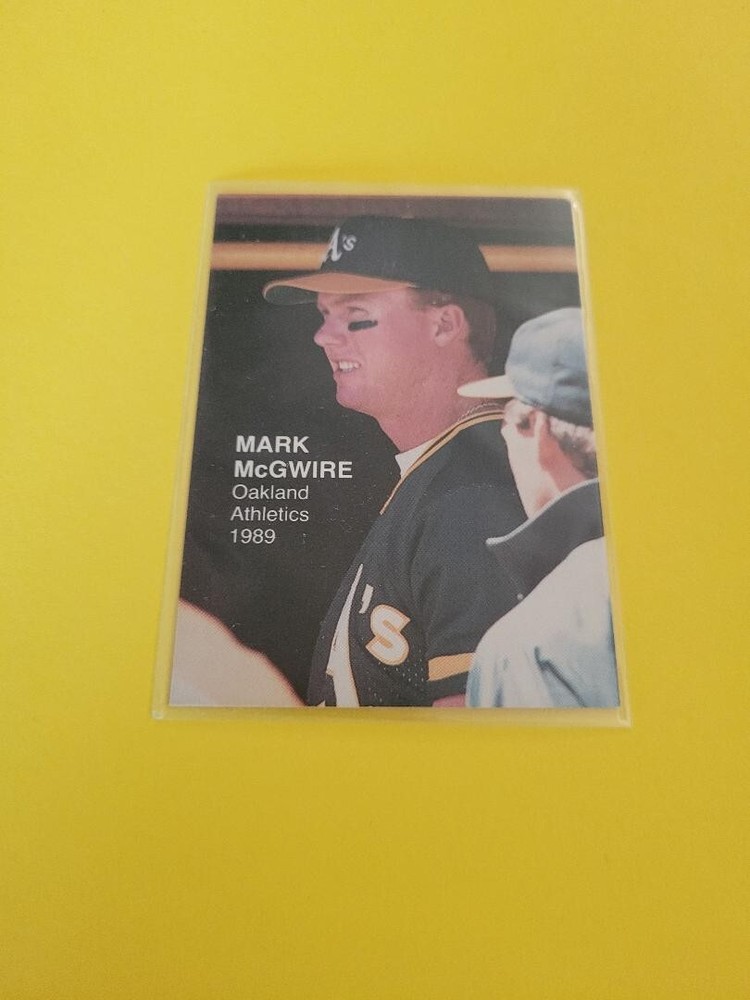 !!!     MARK MCGWIRE  ODDBALL  BASEBALL  CARD  $$