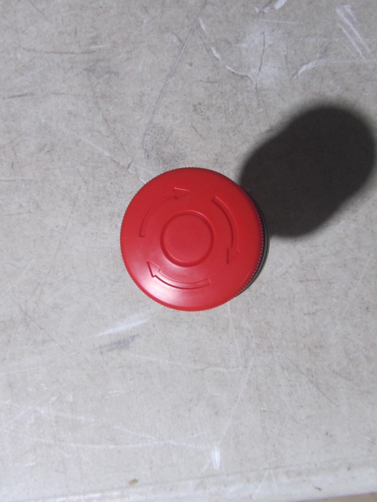 NEW GENUINE IDEC HW1E-BV4F11R CONTROL UNIT EMERGENCY STOP SWITCH