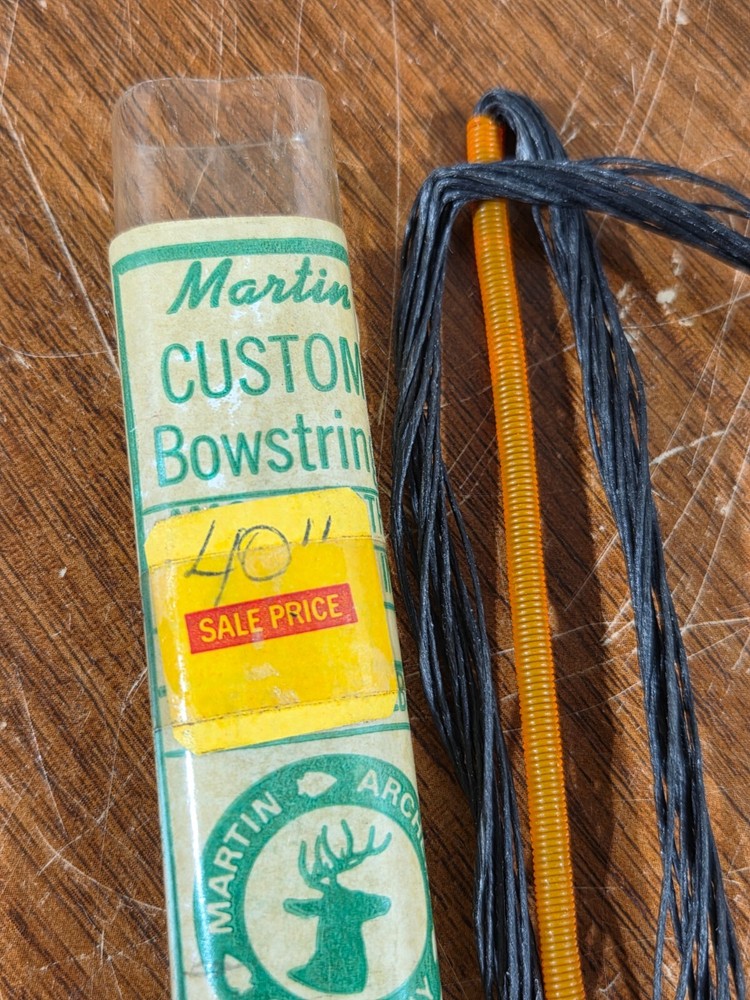 Vintage Martin Custom Bowstring 40"