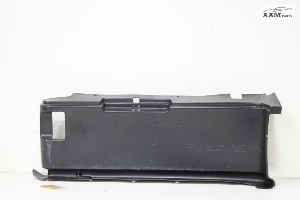 2018-2024 FREIGHTLINER CASCADIA FRONT RIGHT SIDE SLEEPER BUNK COVER PANEL OEM