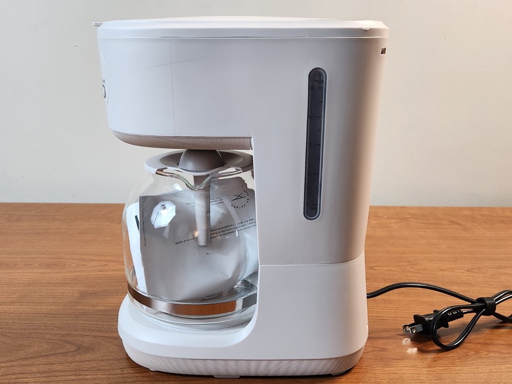 Bella 12 Cup Programmable Coffee Maker Model CMD1011-UL Beige New No Box