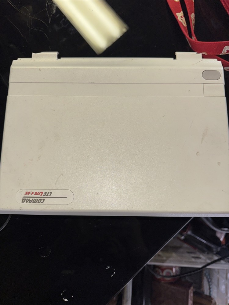 Classic Compaq LTE Lite 4/25c Laptop | Completely Untested!