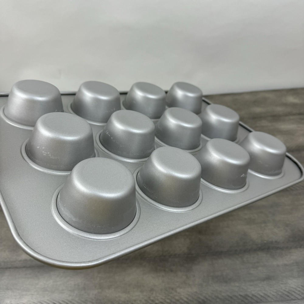 Open Kitchen by Williams Sonoma 3-Piece Essentials Bakeware Set Scuffed Read
