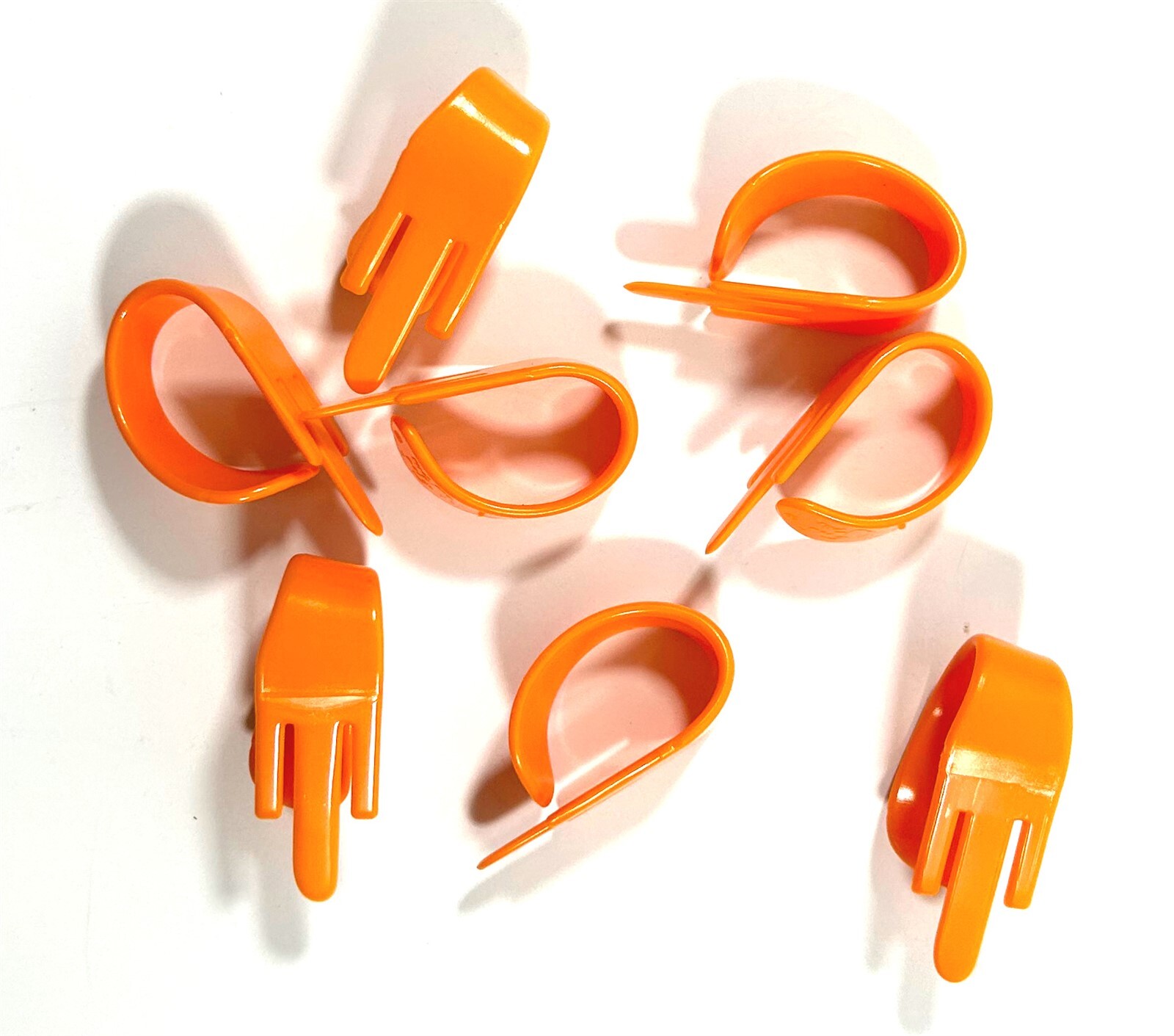 Fred Kelly Thumb Speed Picks 8 Pack Delrin Large Size Guitar and Banjo Medium