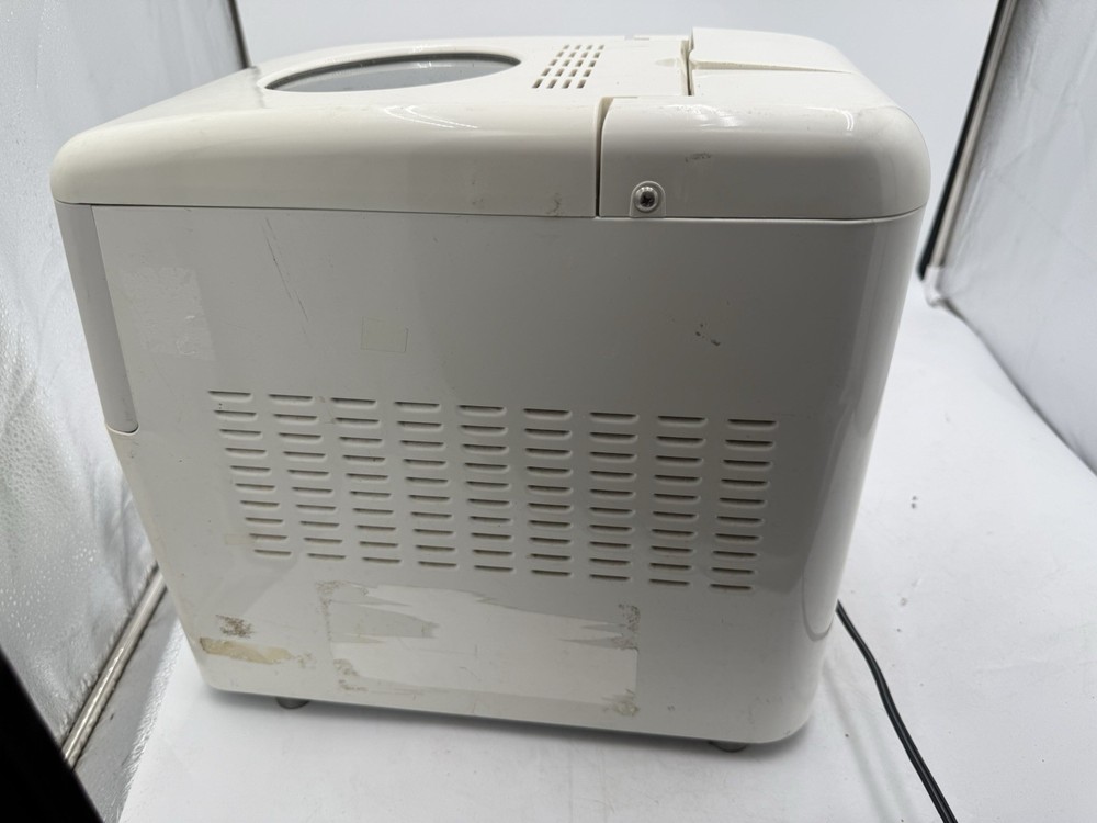 Zojirushi 🍞🍞Automatic Bread Maker Machine BBCC-S15 A