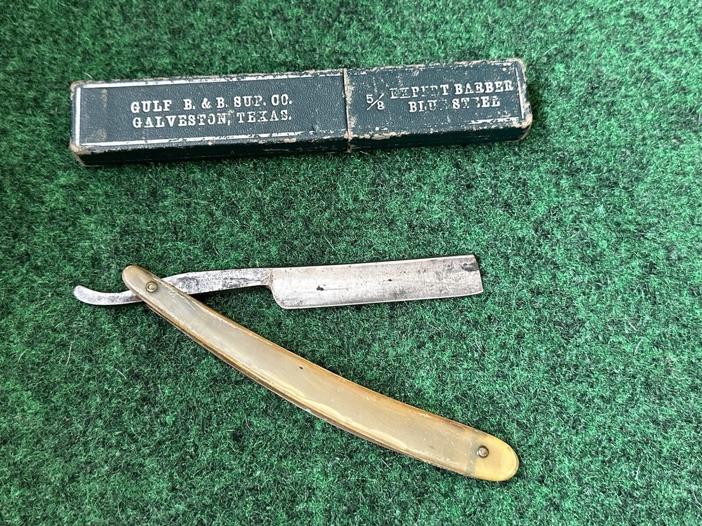 Vintage “original Pipe” Razor