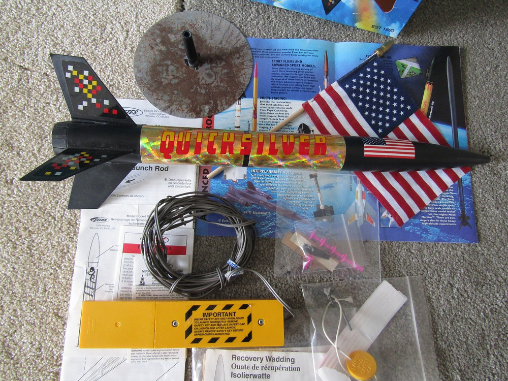 vintage Estes model rocket kit & accessories