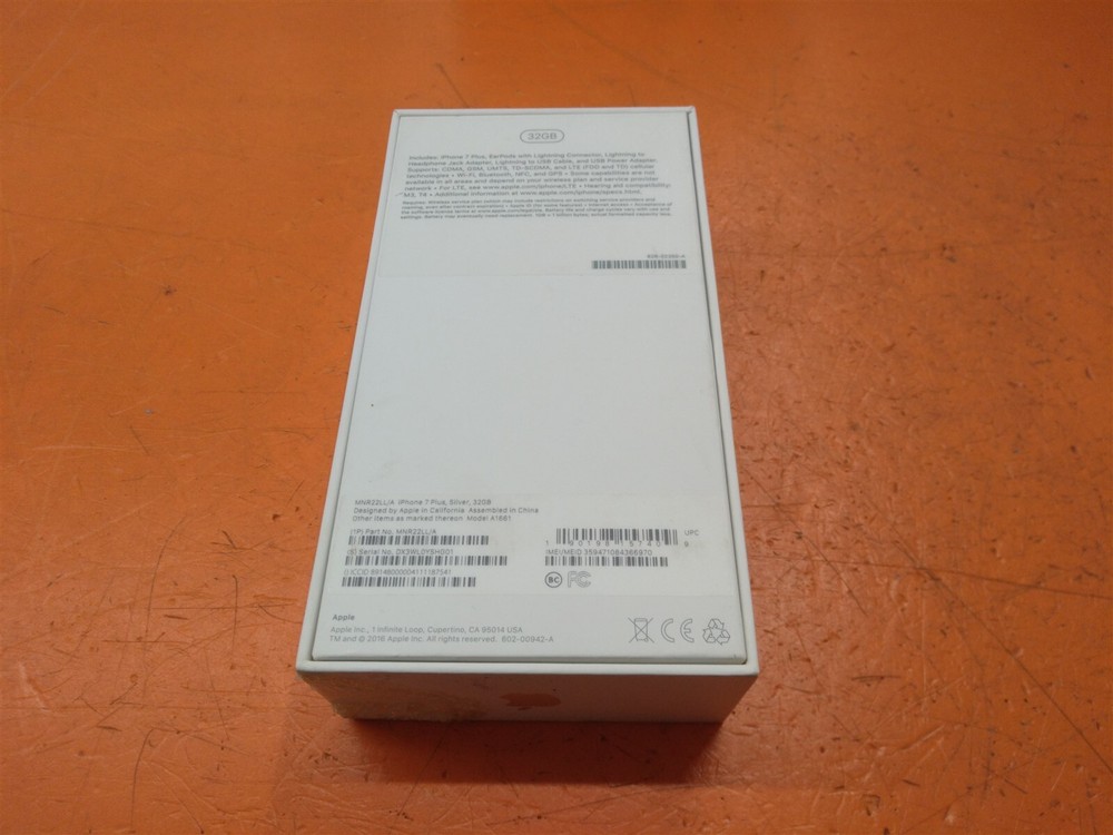 ⭐️⭐️⭐️⭐️⭐️ Apple iPhone 7 Plus Silver 32GB **Empty Box** MNR22LL/A