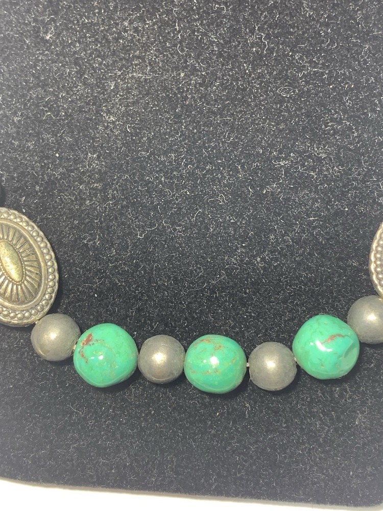 Use Silver Plate And Turquoise Beads Necklace