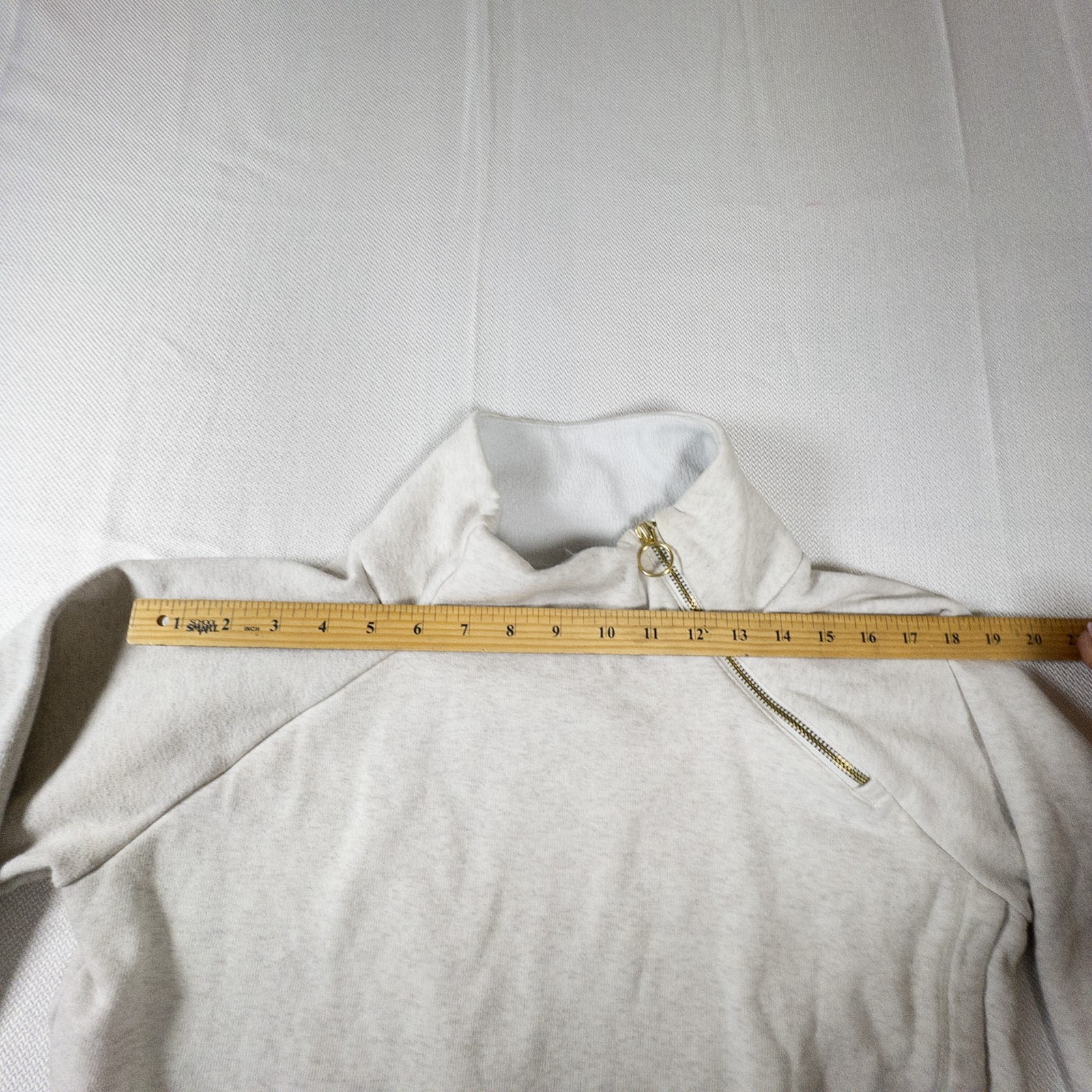 Athleta Cozy Karma Side Zip Funnel Neck Pullover Sweatshirt Size Small Oat