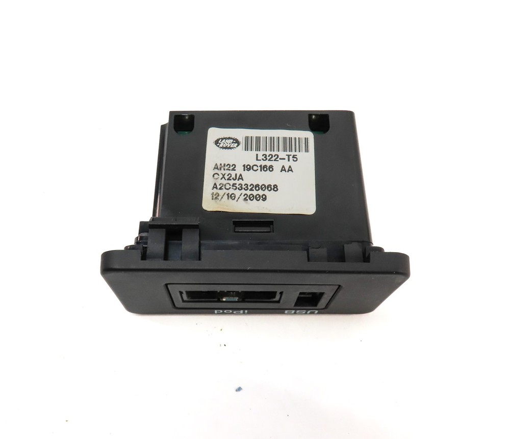 2010 RANGE ROVER (L322) USB IPOD INPUT JACK PANEL