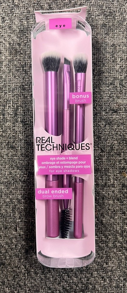 Real Techniques Eye Shade + Blend Brush Set New