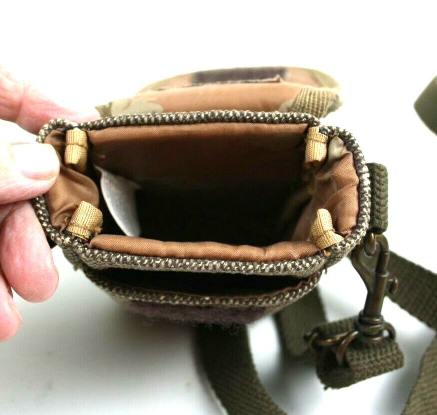 ROOTS Brown Suede Compact Camera Bag (b-66)