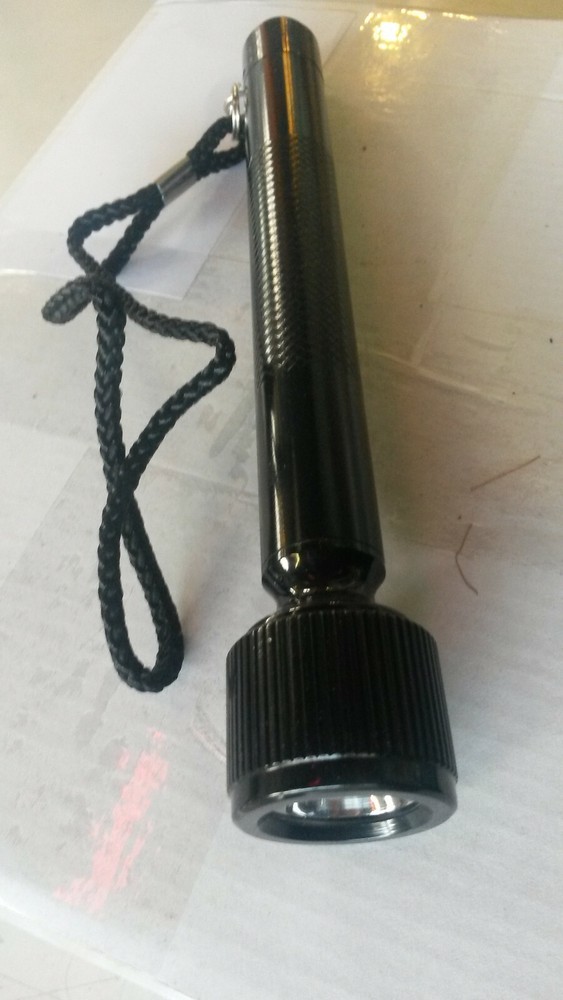ALUMINIUM LIGHT METAL FLASHLIGHT ca17cm 6960