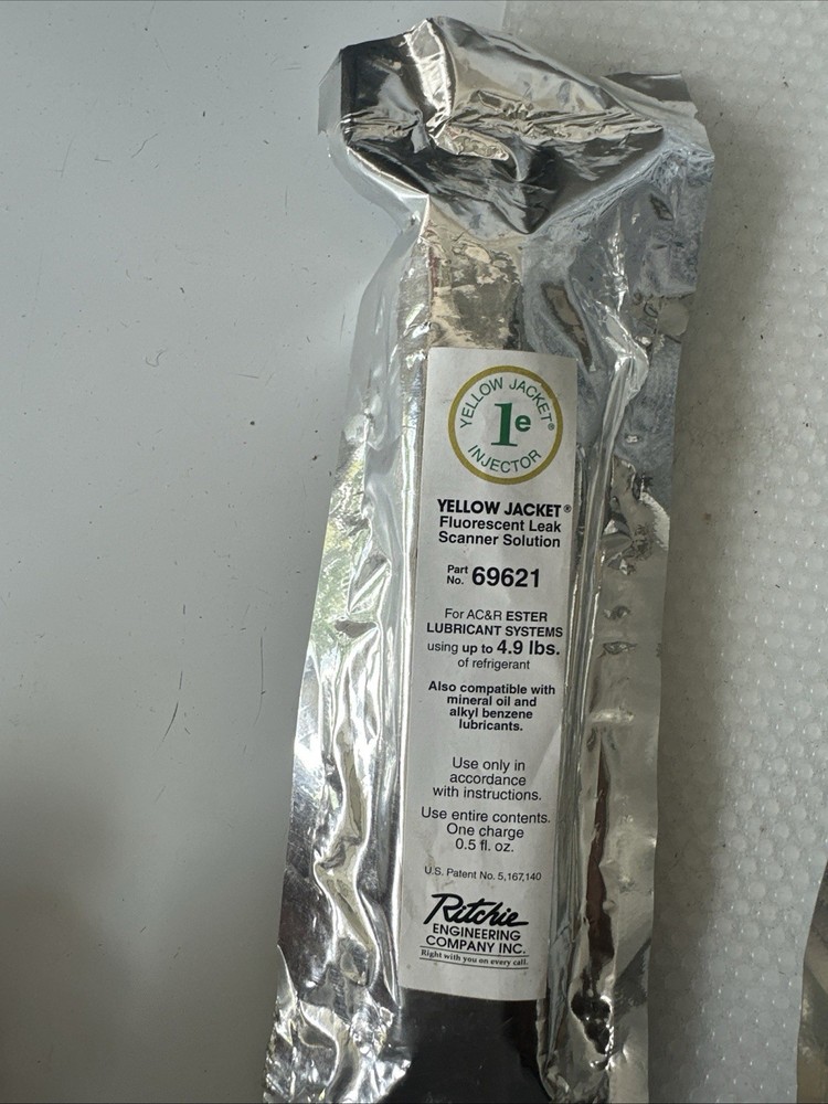 Yellow Jacket Leak Detection Dye 69621 Fluorescent Scanner Solution