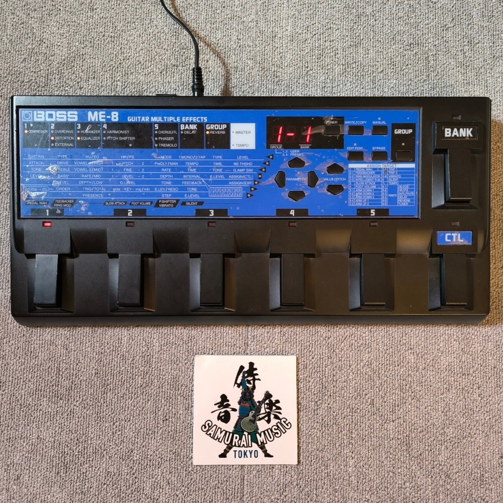 BOSS ME-8 Guitar Multiple Effects Distortion Chorus Effects Unit w/ AC Adapter