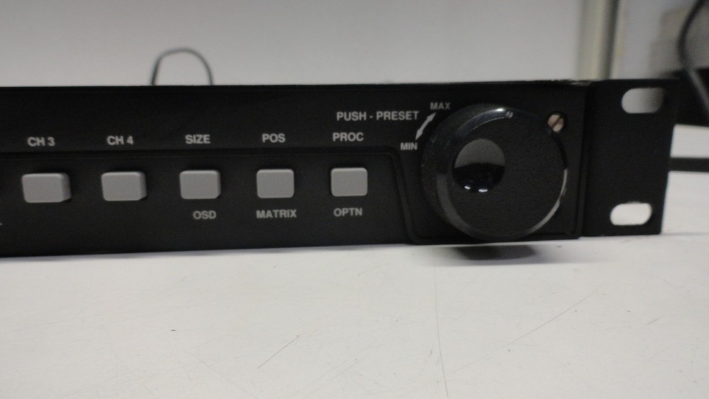 Keywest Quad Split Multiple Input Display Resizing Device QS-440