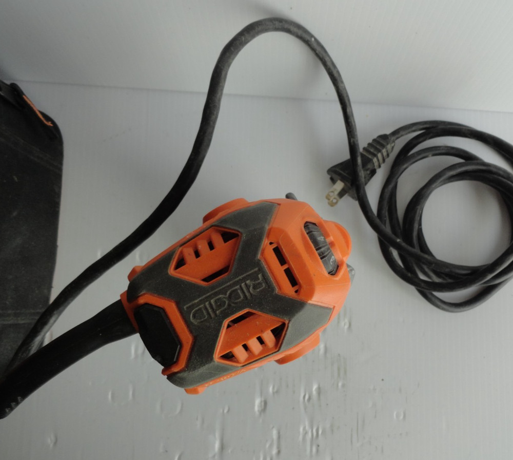 Ridgid R2401 Router