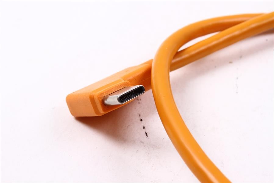 Used Tether Tools TetherPro USB 3.0 to USB-C Right Angle Adapter "Pigtail" Ca...