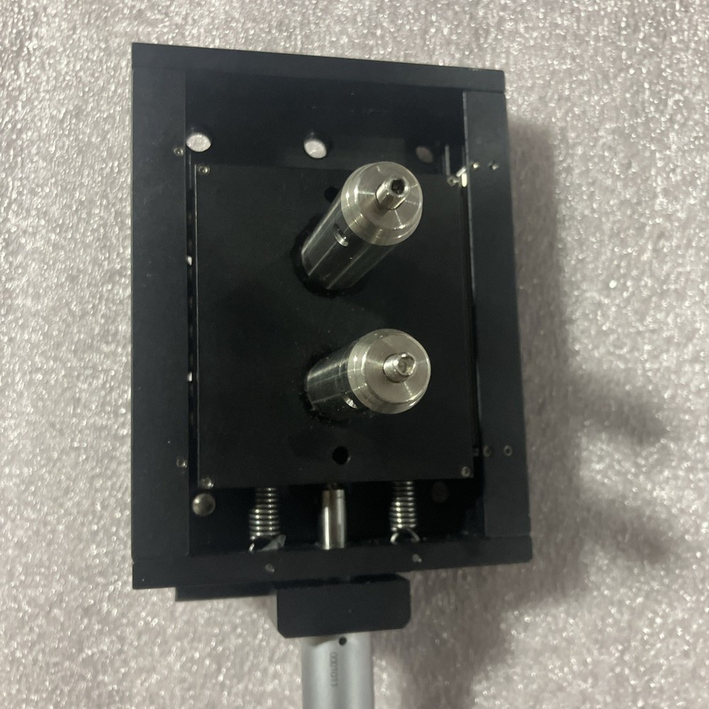 Thorlabs PT1 Single-Axis Translation Stage with Micrometer