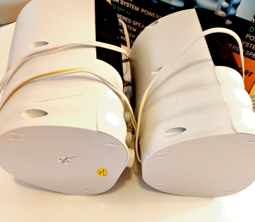 MLi-190 Super Speakers 2 Desktop White Computer