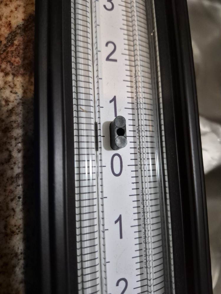 Alta-Robbins, Inc MODEL 100 SS MANOMETER