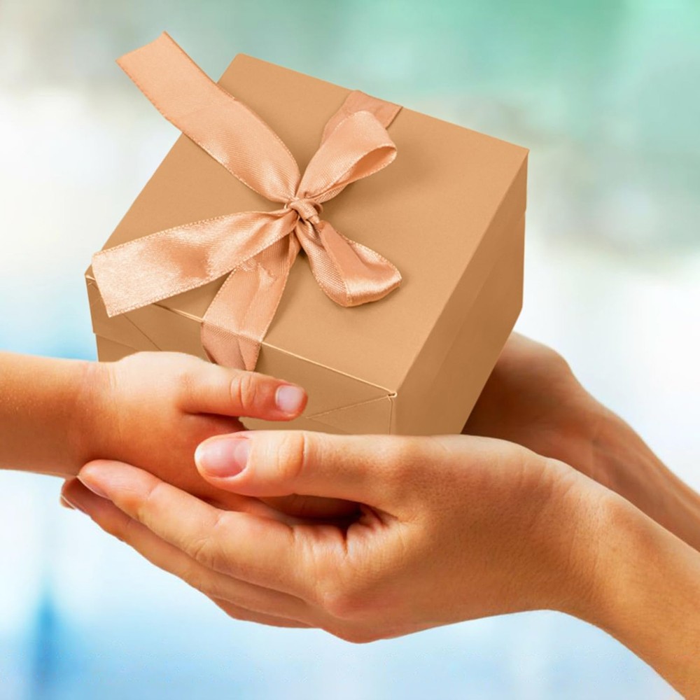 12 Pack Gift Boxes with Lids,10x10x10cm,Nested Squared Boxes with Lids for Fa...